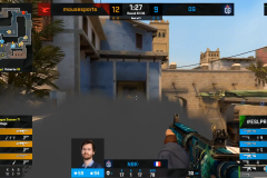 赛事直播人气飙升，电竞蜂门店现场气氛火爆