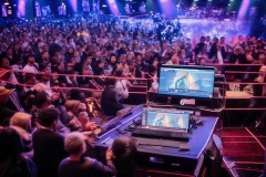 JDG惨败GAM震惊电竞圈：LPL赛区团队配合脱节引发社交平台舆论海啸